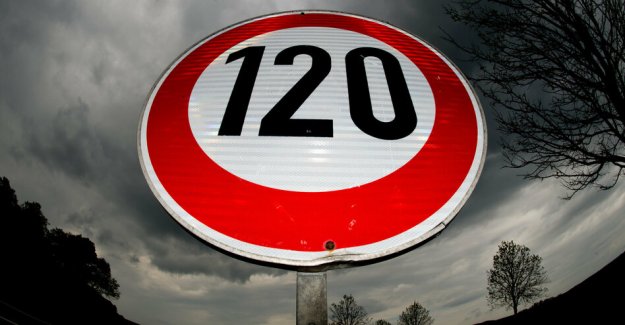 Ex-transport Senator over speed limit: The speed limit is accepted