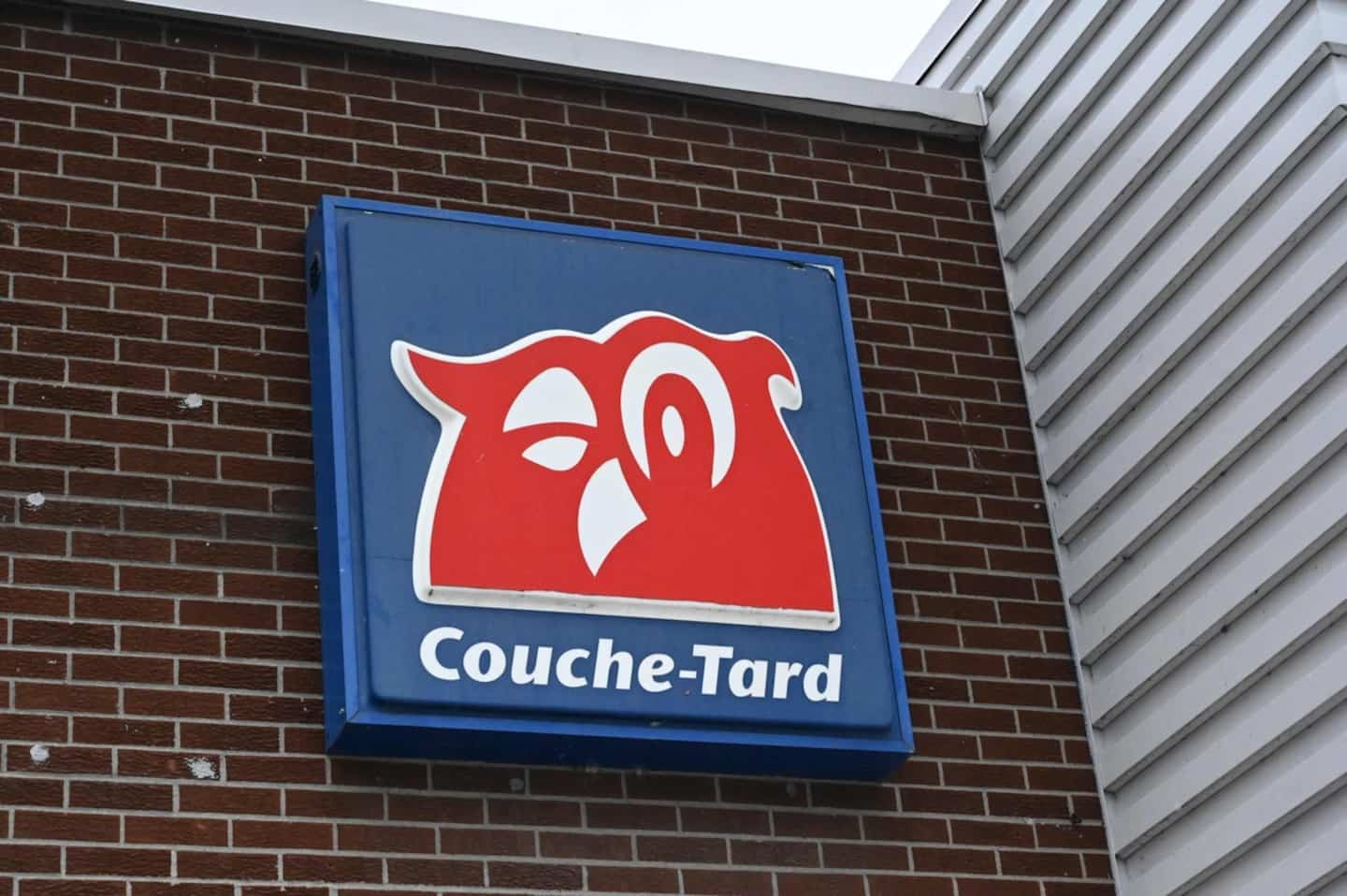 Couche-Tard will deploy 10,000 self-service checkouts within 3 years