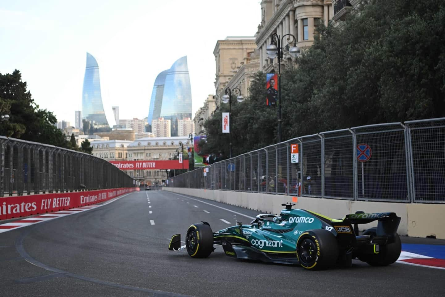 Azerbaijan Grand Prix: Lance Stroll in the wall in qualifying
