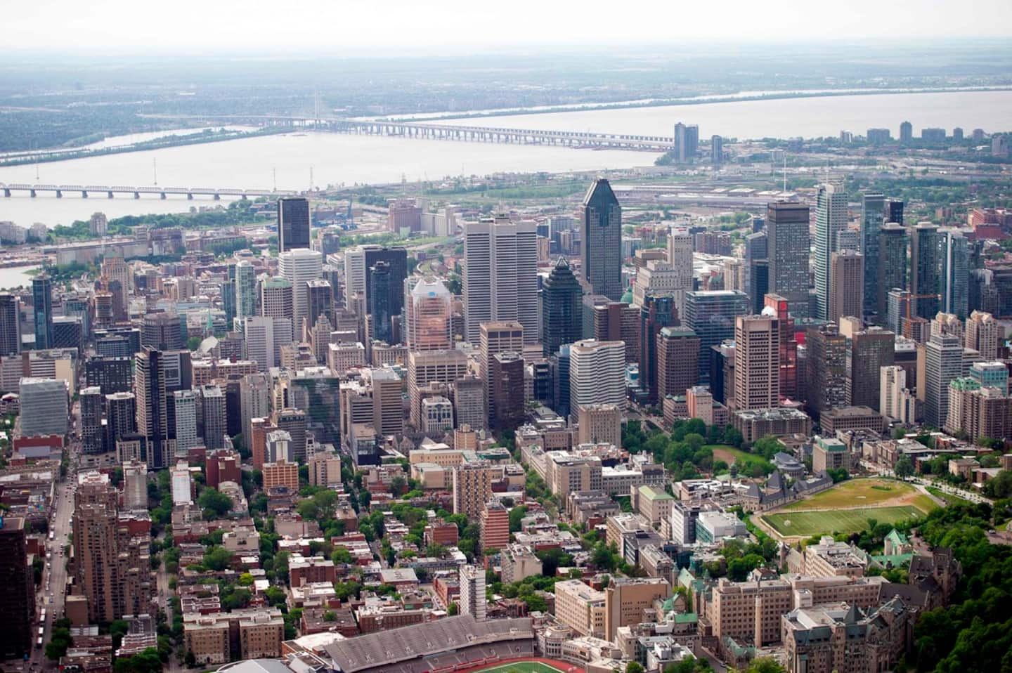 Montreal's credit rating revised upwards