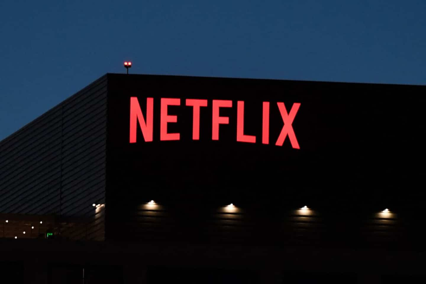 Netflix chooses Microsoft to manage advertising on its platform