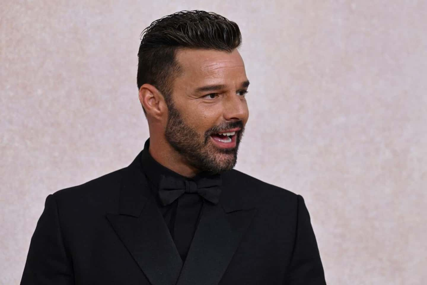 Restraining order against Ricky Martin lifted