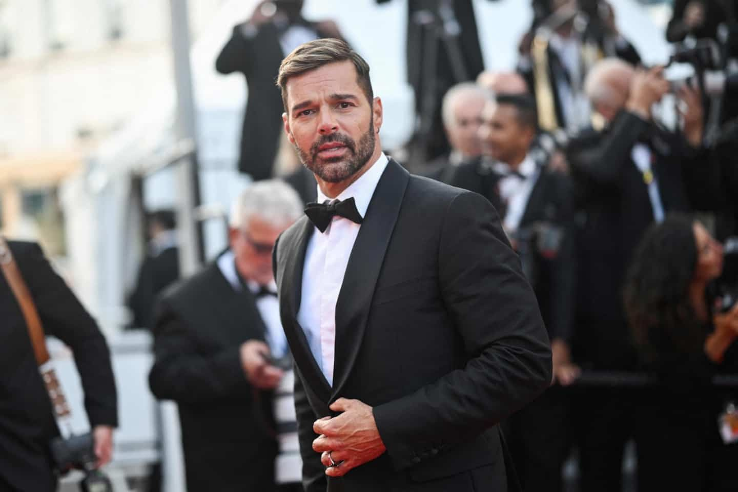 Accused of domestic violence and incest, Ricky Martin faces 50 years in prison