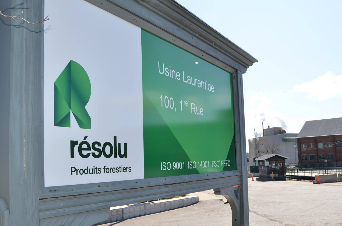 Forest products: the PLQ is concerned about the sale of Resolute