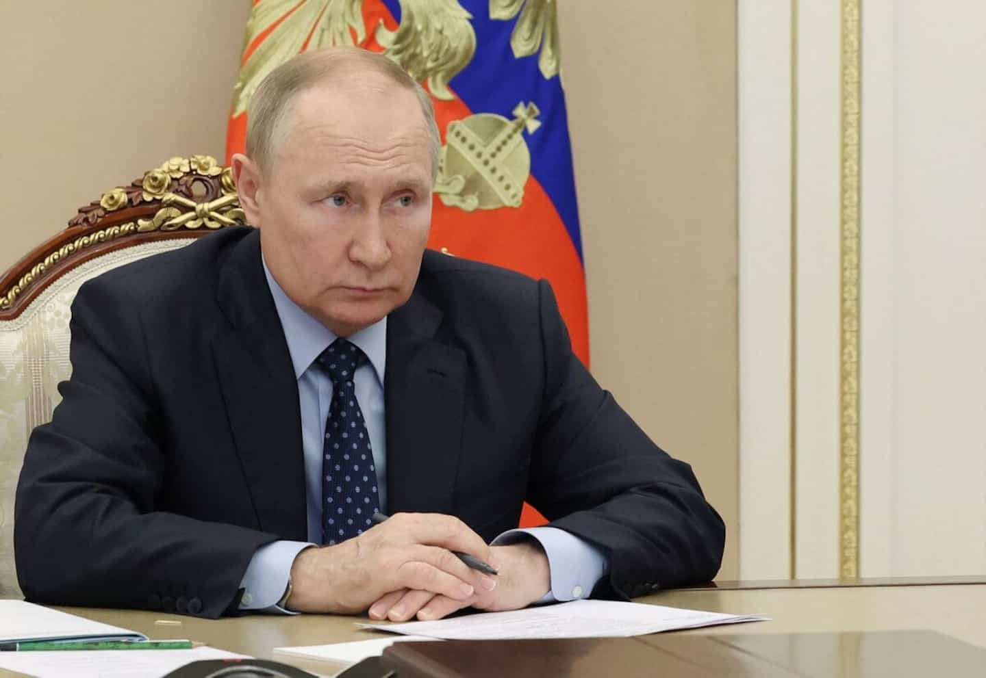 Vladimir Putin wants to overcome the difficult challenges caused by the sanctions
