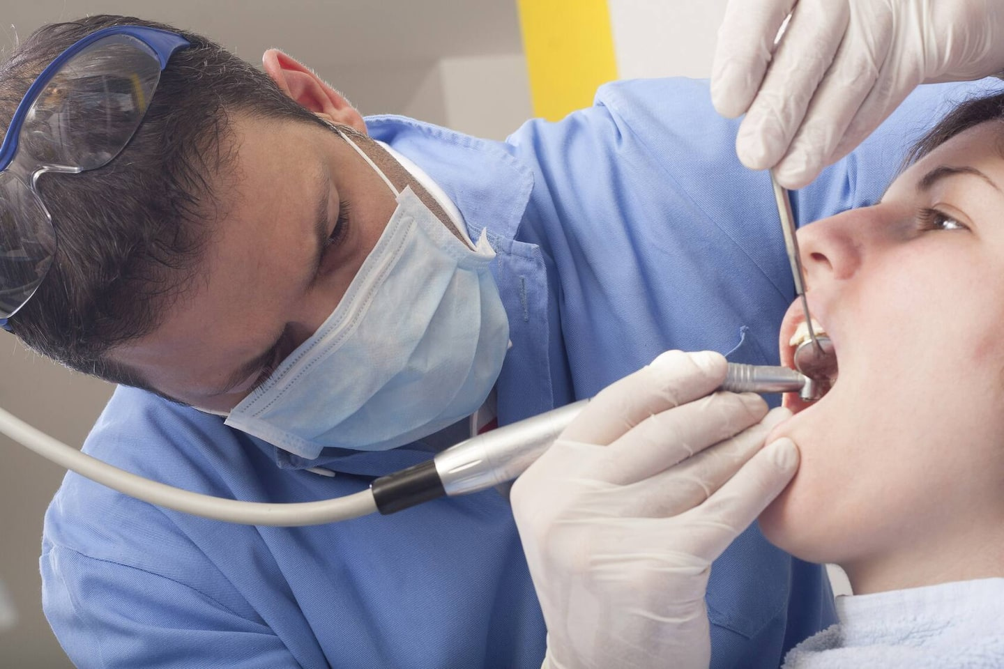 Dental laboratories fear a breakdown in service