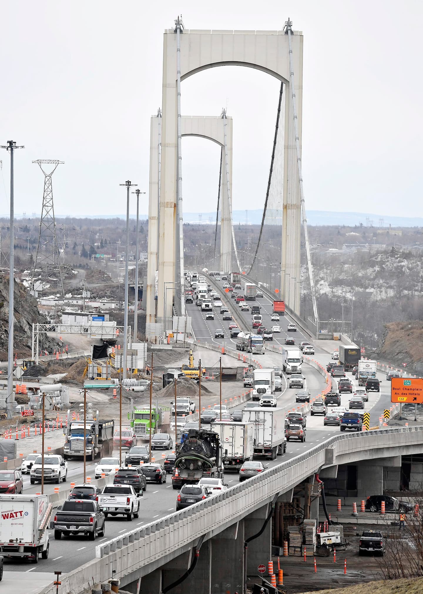 Pierre-Laporte Bridge: emergency contract for works