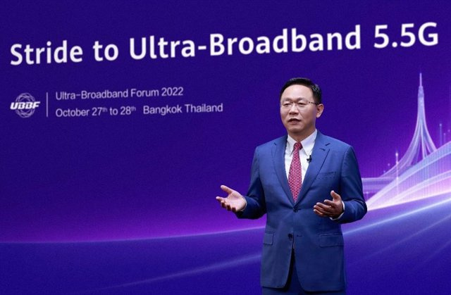 PRESS RELEASE: Huawei's David Wang: The Move to 5.5G Ultra Wideband (2)