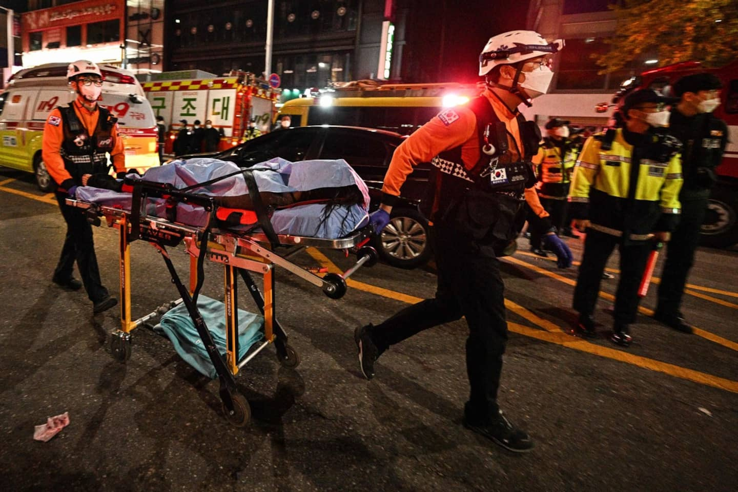 [IN PICTURES] At least 151 dead in a stampede during a Halloween party in Seoul