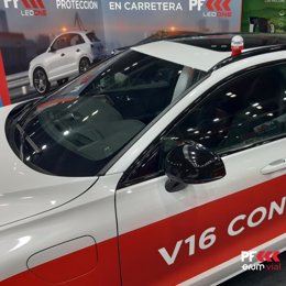 ANNOUNCEMENT: Spanish drivers must replace the emergency triangles with the connected V16 beacon