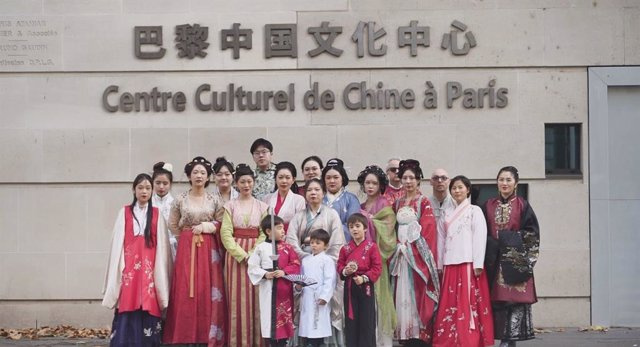 ANNOUNCEMENT: 5th China National Silk Museum Chinese Costume Festival: connects with the Han Clothing Outing Festival, Paris