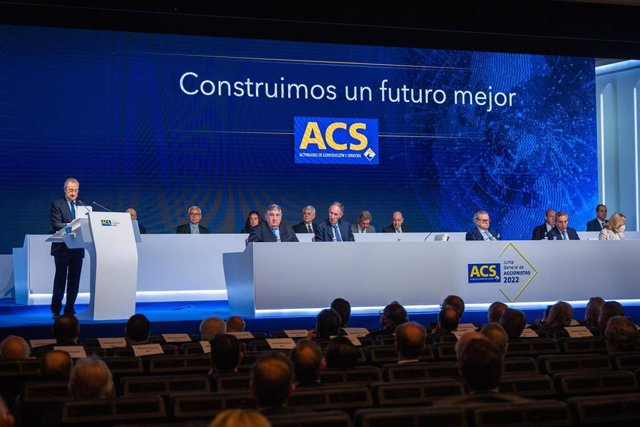 Florentino Pérez buys new ACS shares for 130,000 euros