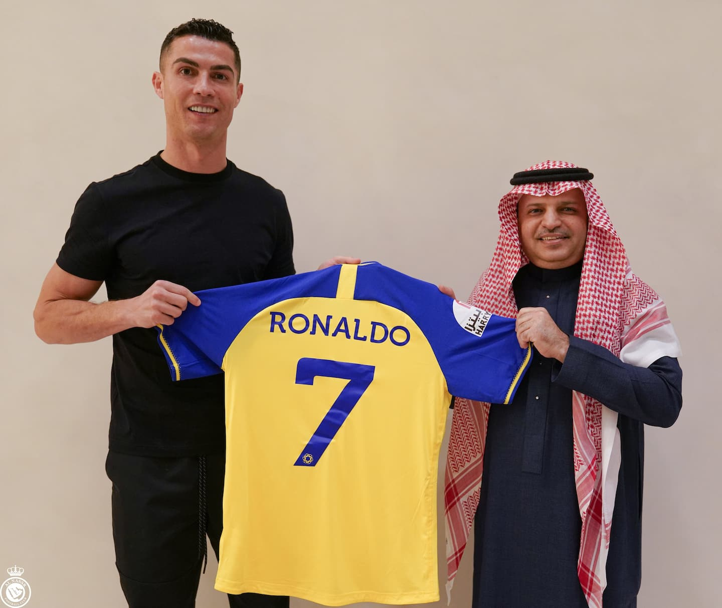 Ronaldo agrees with a Saudi club