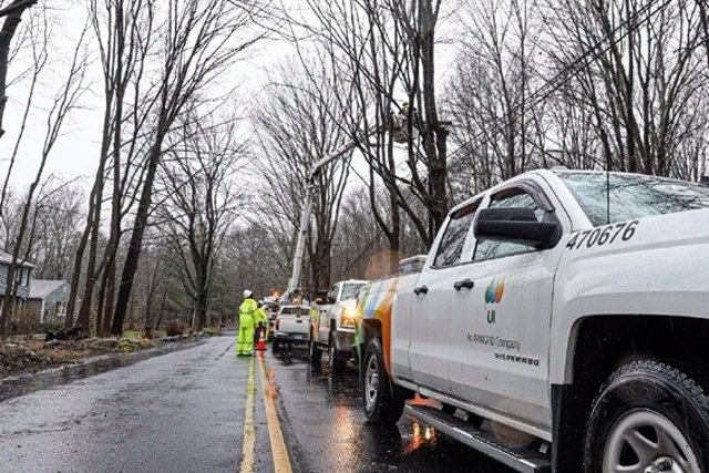 Iberdrola employees in the US work to restore electricity supply to homes and premises due to Elliot damage