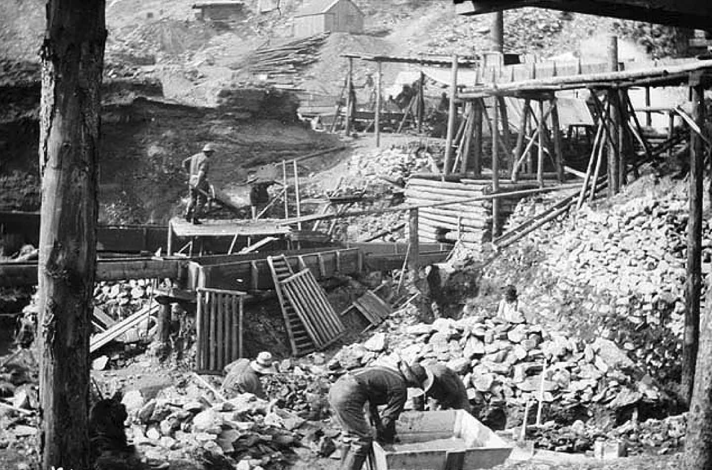 The epic of the Klondike gold rush: French Canadians also took part