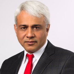 Santander appoints Mahesh Aditya as new risk director