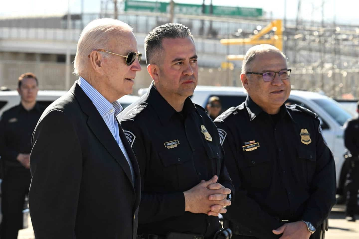 Migration crisis: Biden stops in Texas en route to Mexico