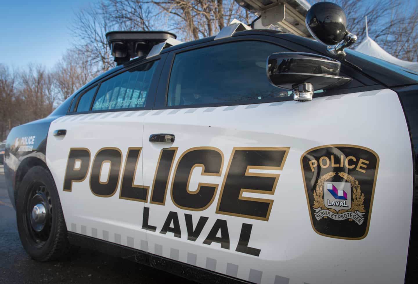 A pedestrian seriously injured in a parking lot in Laval