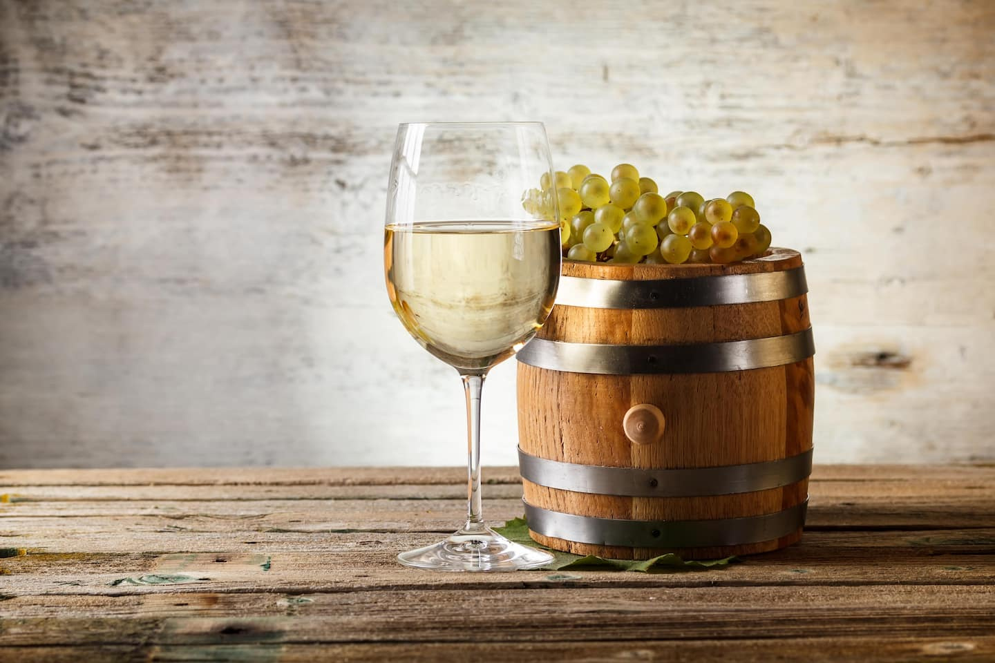 Four good dry and fresh white wines