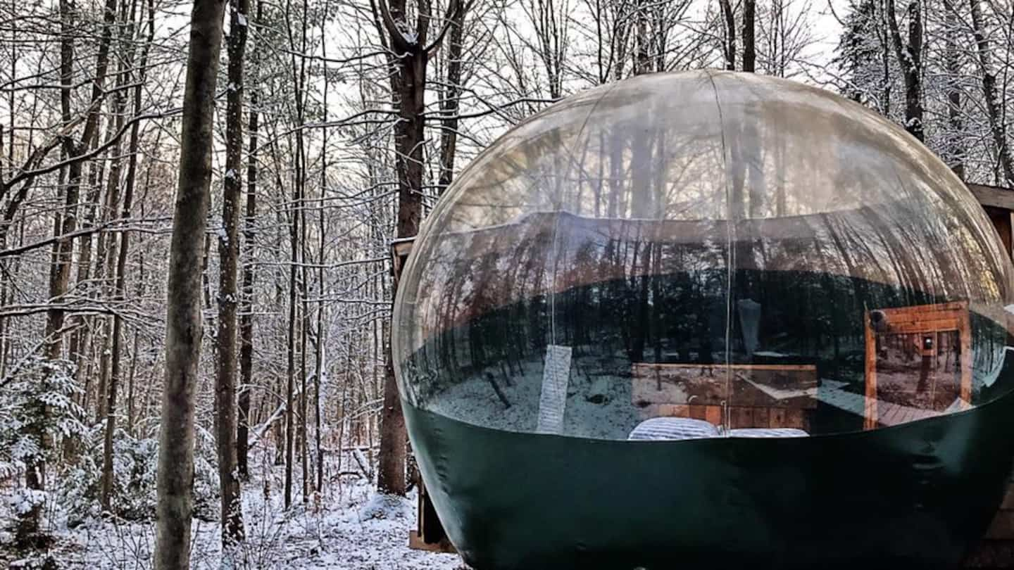 Three places to sleep a transparent bubble in Quebec