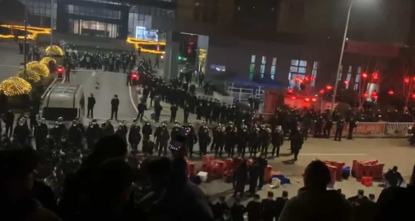 China: Workers clash with police at COVID-19 test kit factory