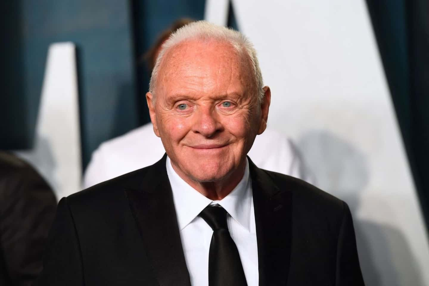 Anthony Hopkins celebrates 47 years of sobriety in powerful video