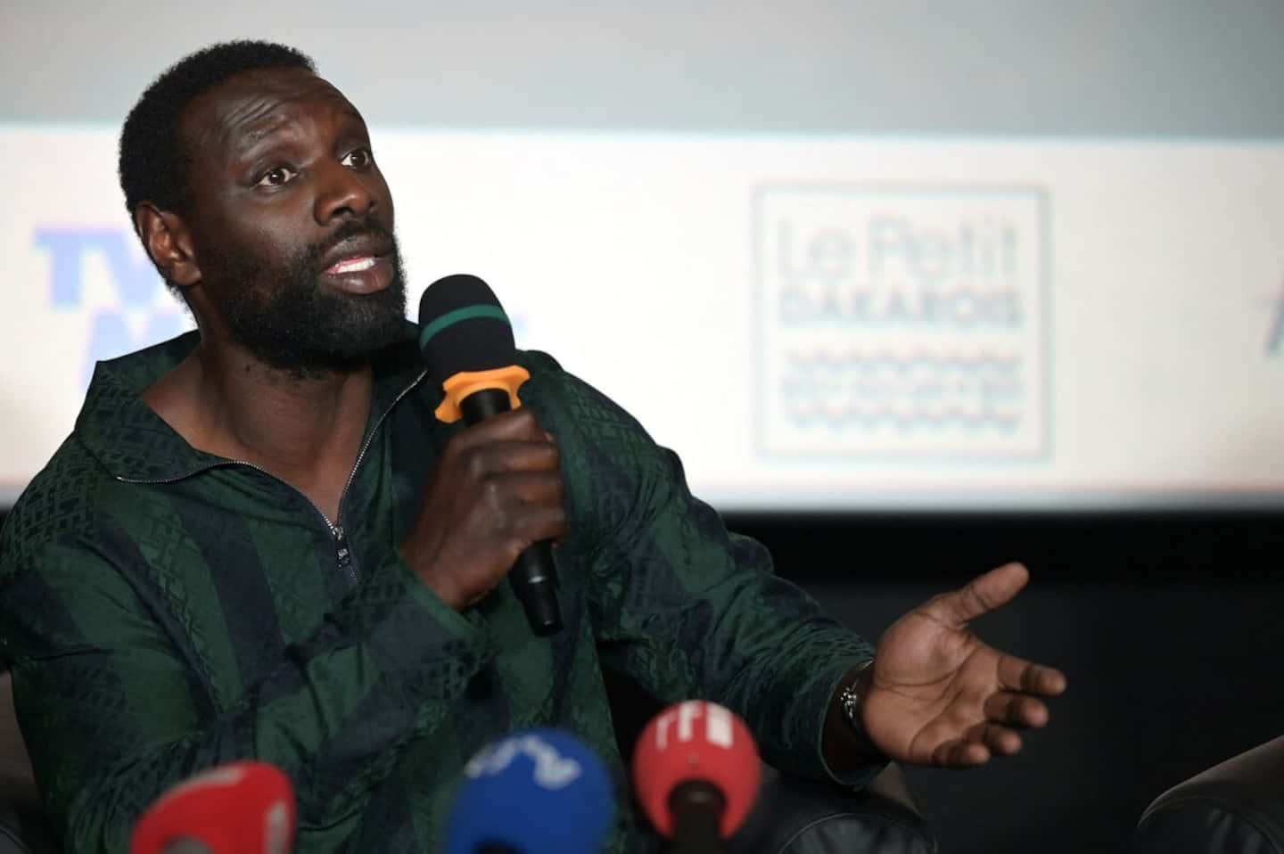 Omar Sy responds to the controversy over his comments regarding the war in Ukraine