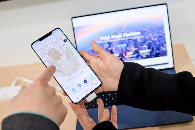 RELEASE: Huawei Demonstrates Petal Maps at MWC 2023, Offering Extensive Assistance to Travelers Around the World