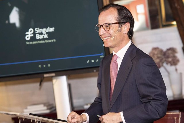 Singular Bank to take "necessary" legal action if UBS breaches non-compete agreement