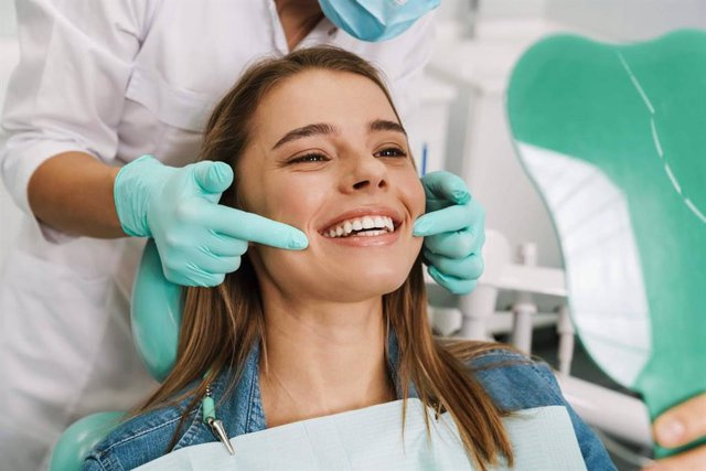RELEASE: The main advantages of dental veneers, by Carlos Saiz Smile