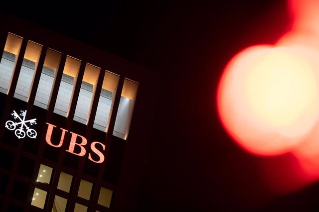 UBS posts record quarterly profit of more than $26bn after taking over Credit Suisse