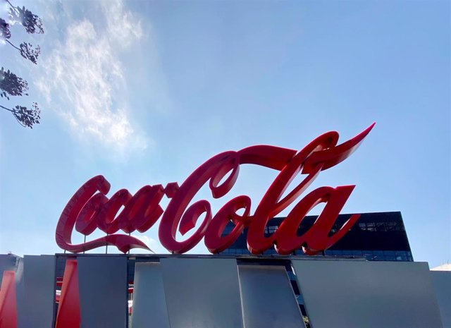 Coca-Cola Europacific Partners earns 26.5% more and buys the Philippine bottler for 1,640 million
