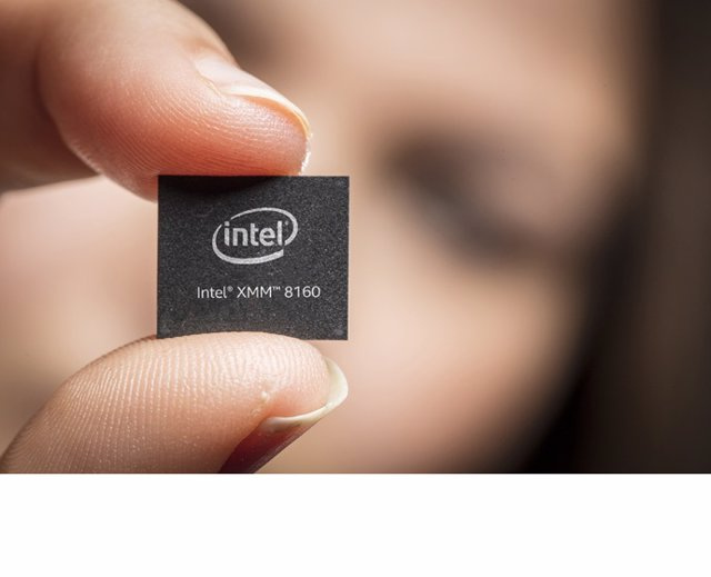 Intel will segregate its programmable chip business with a view to going public "in two or three years"