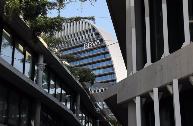 BBVA closes to a profit of almost 6,000 million until September, 24% more