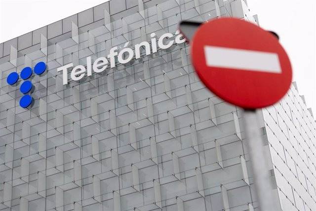 Telefónica reduces the impact of the ERE to 3,411 employees with a "principle of agreement" linked to the agreement
