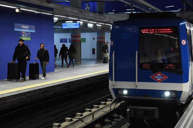 The Government extends to 2024 the free Cercanías trains and the 50% reduction in regional transport