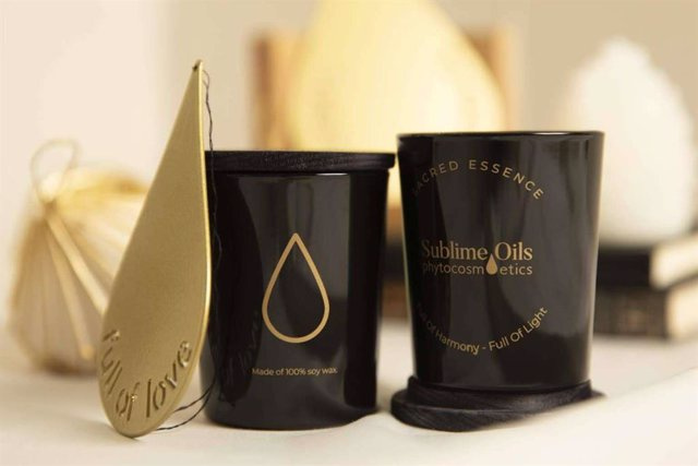 RELEASE: The new Sublime Oils candle, a comforting Christmas gift