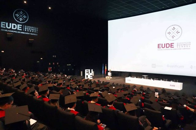 STATEMENT: More than 400 students of 25 nationalities receive their Master's degree from EUDE Business School