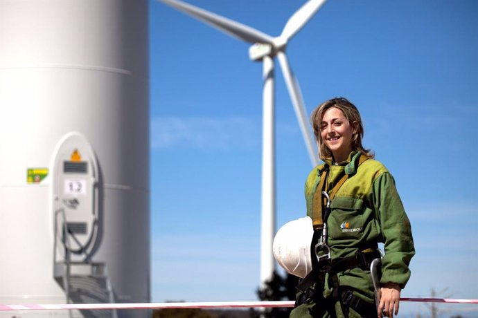 Iberdrola promotes initiatives to integrate women into STEM positions in the countries where it is present