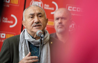Sordo (CCOO) and Álvarez (UGT) do not put "any limit" on the mobilizations if the CEOE does not negotiate salaries