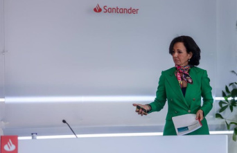 Santander will repurchase shares for more than 900 million and propose a dividend of 5.95 cents