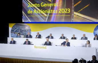 Ferrovial's parent company will cease to be Spanish this Thursday and will begin trading in the Netherlands on Friday