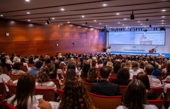 STATEMENT: UIC Barcelona inaugurates the 2023-24 academic year with a job placement rate of 93.75%