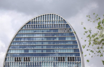 BBVA is preparing to launch a new issue of 'CoCos' of up to 1,500 million euros