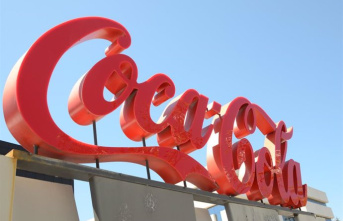 Coca-Cola Europacific Partners will carry out an ERE for 85 employees from the Madrid and Barcelona centers