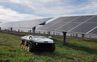 Iberdrola remotely operates a solar plant in Salamanca with the Antecursor II robot