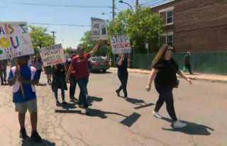 Many shootings: a march against gun violence in Montreal