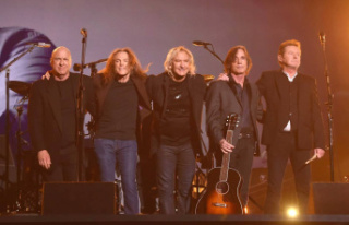 The Eagles: a first opus created in disagreements