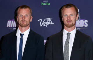 The Sedin brothers inseparable from start to finish