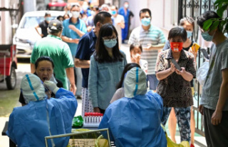 Beijing postpones reopening of schools after new wave...